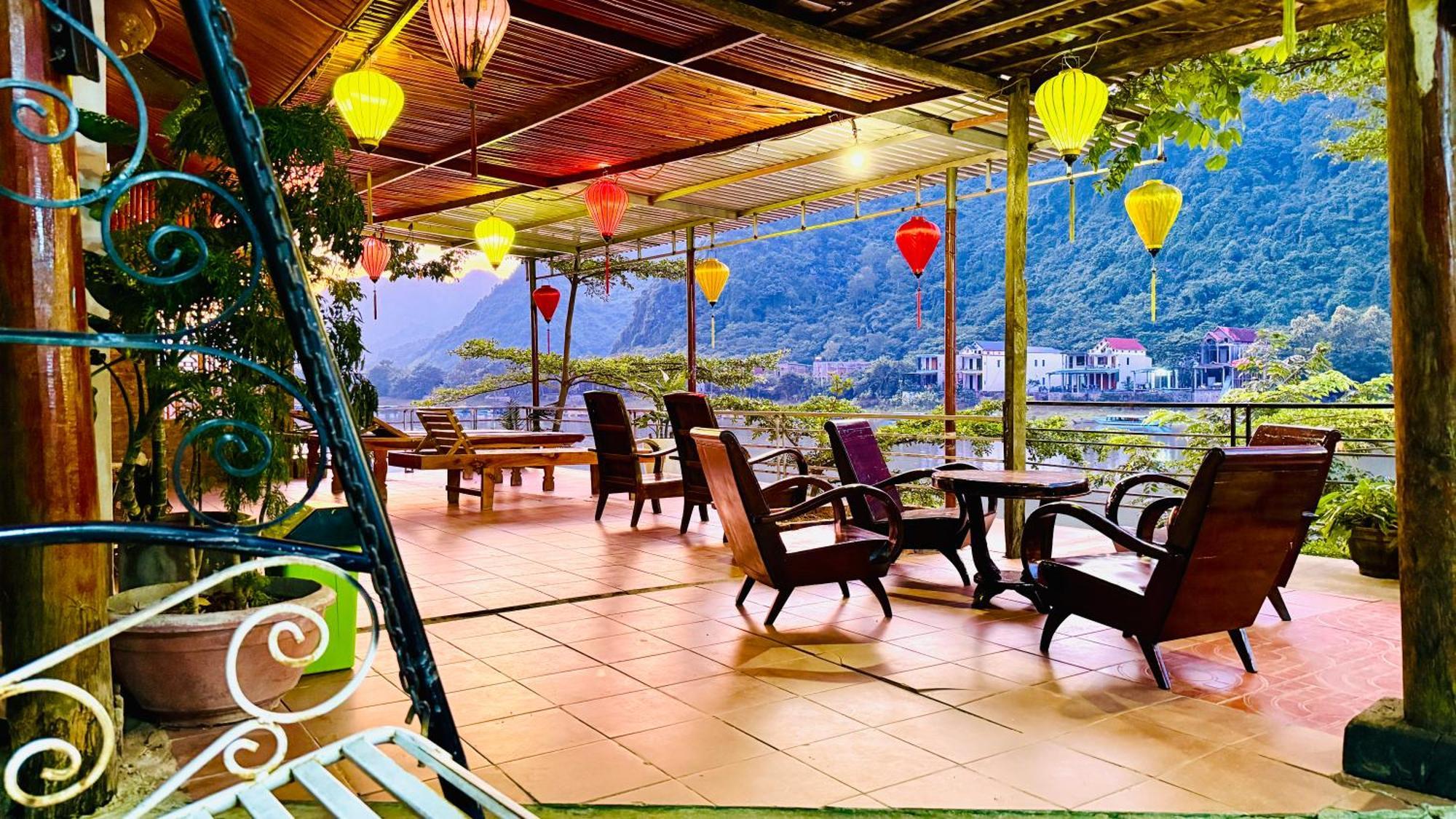 Phong Nha Coco Riverside Exterior photo